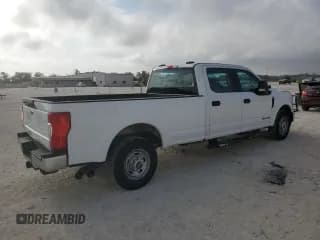 ✅ 2020 Ford F-350 Lariat • VIN: 1FT8W3AT9LED20663 • Lot: 89831195. Wystawiony na Copart z przebiegiem 264 075 mil. Bezpłatny archiwum sprzedaży aukcyjnych z USA i szczegółowy raport historii pojazdu na DreamBid. Zdjęcie 3.