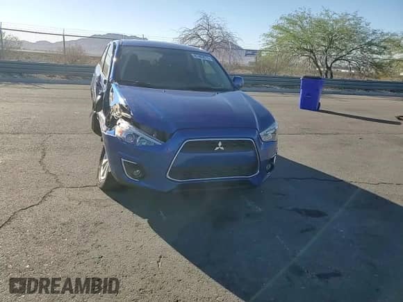 2015 Mitsubishi Outlander ES with VIN 4A4AP3AU7FE050269, listed as a Copart auction lot 87483575 with 82,469 mi miles and Salvage title. Bid and sale history available at DreamBid. Image 13.