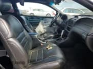 ✅ 1996 Ford Mustang Cobra • VIN: 1FALP47V5TF160562 • Lot: 60367745. Wystawiony na Copart z przebiegiem 137 354 mil. Bezpłatny archiwum sprzedaży aukcyjnych z USA i szczegółowy raport historii pojazdu na DreamBid. Zdjęcie 10.