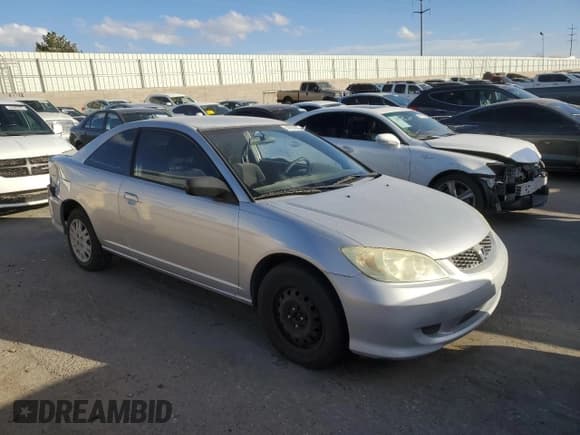 ✅ 2004 Honda Civic LX • VIN: 1HGEM21524L063915 • Лот: 47951805. Опубликован ранее на Copart с пробегом 172 877 миль. Бесплатный доступ к архиву аукционных продаж из США и подробный отчёт об истории автомобиля на DreamBid. Изображение 4.