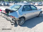 ✅ 1999 Honda Accord EX • VIN: 1HGCG5550XA097555 • Лот: 42539662. Опубликован ранее на IAAI с пробегом 299 147 миль. Бесплатный доступ к архиву аукционных продаж из США и подробный отчёт об истории автомобиля на DreamBid. Изображение 4.