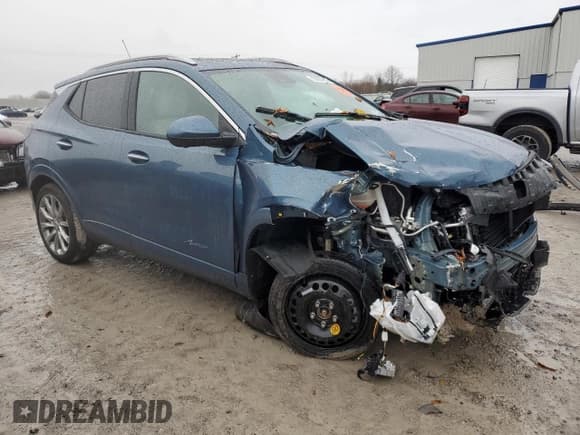 ✅ 2024 Buick Encore GX Avenir • VIN: KL4AMGSL0RB020558 • Lot: 92287285. Wystawiony na Copart z przebiegiem Nie podano. Bezpłatny archiwum sprzedaży aukcyjnych z USA i szczegółowy raport historii pojazdu na DreamBid. Zdjęcie 4.