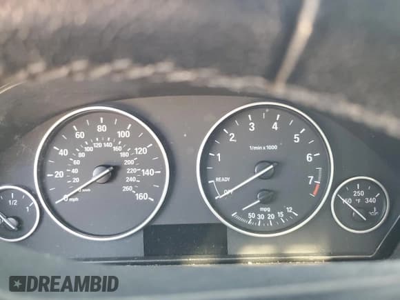 ✅ 2015 BMW 3 Series 328i • VIN: WBA3A5G59FNS84231 • Lot: 80763645. Listed on Copart with 133,948 mi. Free auction sales archive from the USA and detailed vehicle history report at DreamBid. Image 9.