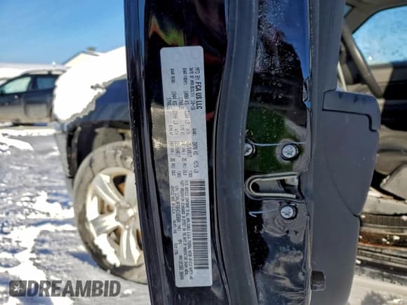 ✅ 2017 Jeep Patriot Latitude • VIN: 1C4NJRFB6HD165684 • Lot: 94801415. Listed on Copart with 84,609 mi. Free auction sales archive from the USA and detailed vehicle history report at DreamBid. Image 13.