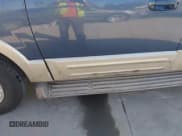 ✅ 2006 Ford Expedition Eddie Bauer • VIN: 1FMPU18506LA93436 • Lot: 42183646. Listed on IAAI with 220,791 mi. Free auction sales archive from the USA and detailed vehicle history report at DreamBid. Image 6.