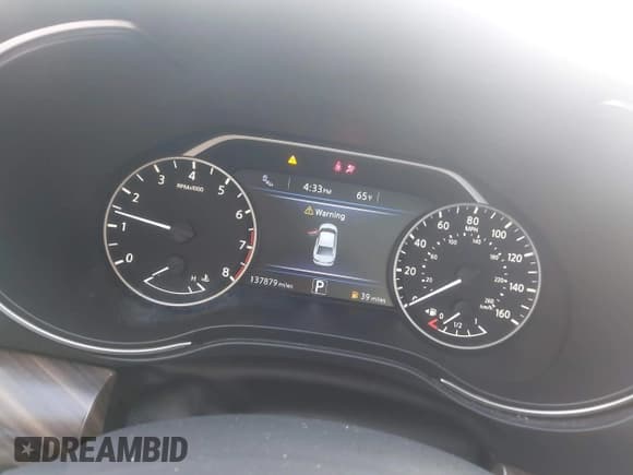 ✅ 2018 Nissan Maxima SV • VIN: 1N4AA6AP8JC366343 • Lot: 43683986. Wystawiony na IAAI z przebiegiem 137 879 mil. Bezpłatny archiwum sprzedaży aukcyjnych z USA i szczegółowy raport historii pojazdu na DreamBid. Zdjęcie 7.