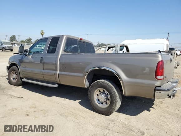 ✅ 2002 Ford F-250 XL • VIN: 1FTNX20F12EA19230 • Lot: 74044634. Listed on Copart with 392,488 mi. Free auction sales archive from the USA and detailed vehicle history report at DreamBid. Image 2.