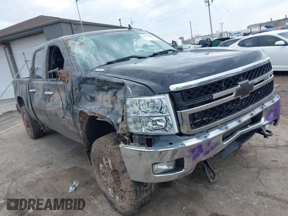 ✅ 2013 Chevrolet Silverado 2500HD LT • VIN: 1GC1KXC88DF133052 • Лот: 42113366. Опубликован ранее на IAAI с пробегом 194 506 миль. Бесплатный доступ к архиву аукционных продаж из США и подробный отчёт об истории автомобиля на DreamBid. Изображение 1.