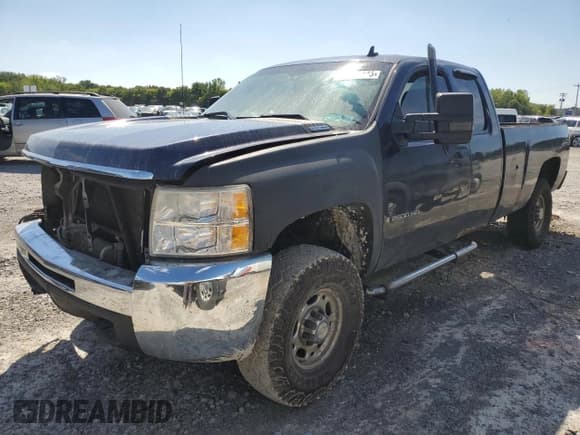 ✅ 2009 Chevrolet Silverado 2500HD • VIN: 1GCHK49689E110452 • Lot: 80455275. Wystawiony na Copart z przebiegiem 233 874 mil. Bezpłatny archiwum sprzedaży aukcyjnych z USA i szczegółowy raport historii pojazdu na DreamBid. Zdjęcie 1.