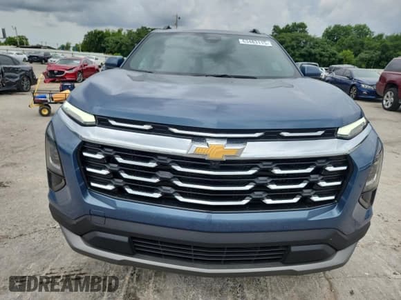 ✅ 2025 Chevrolet Equinox FWD LT • VIN: 3GNAXHEG4SL259320 • Lot: 63483115. Wystawiony na Copart z przebiegiem 14 402 mil. Bezpłatny archiwum sprzedaży aukcyjnych z USA i szczegółowy raport historii pojazdu na DreamBid. Zdjęcie 5.