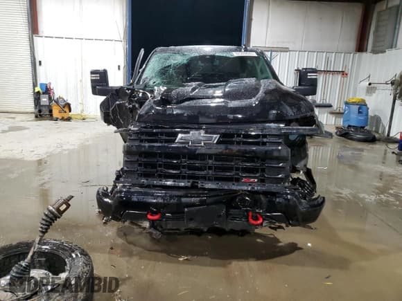 ✅ 2023 Chevrolet Silverado 1500 LT Trail Boss • VIN: 3GCUDFED7PG257103 • Lot: 92309845. Wystawiony na Copart z przebiegiem 45 393 mil. Bezpłatny archiwum sprzedaży aukcyjnych z USA i szczegółowy raport historii pojazdu na DreamBid. Zdjęcie 5.