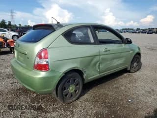 ✅ 2007 Hyundai Accent GS • VIN: KMHCM36C17U037643 • Лот: 68741645. Опубликован ранее на Copart с пробегом 179 789 миль. Бесплатный доступ к архиву аукционных продаж из США и подробный отчёт об истории автомобиля на DreamBid. Изображение 3.