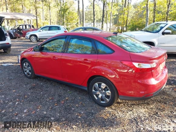 ✅ 2012 Ford Focus SE • VIN: 1FAHP3F27CL276211 • Lot: 43456360. Listed on IAAI with 118,170 mi. Free auction sales archive from the USA and detailed vehicle history report at DreamBid. Image 3.