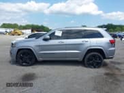 ✅ 2015 Jeep Grand Cherokee Laredo • VIN: 1C4RJFAG9FC913107 • Лот: 42790936. Опубликован ранее на IAAI с пробегом 175 982 миль. Бесплатный доступ к архиву аукционных продаж из США и подробный отчёт об истории автомобиля на DreamBid. Изображение 14.