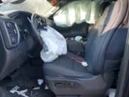 ✅ 2019 Chevrolet Silverado 1500 LT Trail Boss • VIN: 3GCPYFED7KG226640 • Lot: 82544195. Wystawiony na Copart z przebiegiem 59 814 mil. Bezpłatny archiwum sprzedaży aukcyjnych z USA i szczegółowy raport historii pojazdu na DreamBid. Zdjęcie 7.