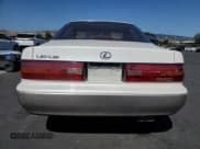 ✅ 1993 Lexus ES 300 • VIN: JT8VK13T3P0220771 • Lot: 59298065. Listed on Copart with 141,662 mi. Free auction sales archive from the USA and detailed vehicle history report at DreamBid. Image 6.