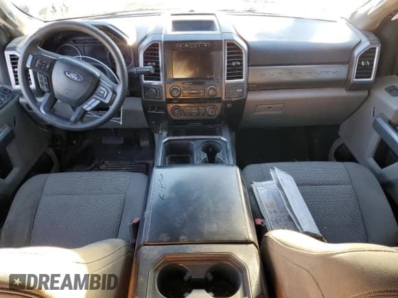 ✅ 2017 Ford F-250 Lariat • VIN: 1FT7W2BT0HEE58765 • Lot: 87059605. Wystawiony na Copart z przebiegiem 85 146 mil. Bezpłatny archiwum sprzedaży aukcyjnych z USA i szczegółowy raport historii pojazdu na DreamBid. Zdjęcie 8.