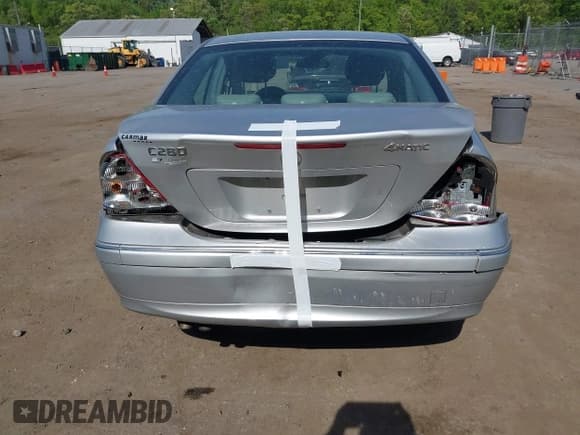 ✅ 2007 Mercedes-Benz C 280 Luxury • VIN: WDBRF92H57F889820 • Lot: 42144786. Wystawiony na IAAI z przebiegiem 147 484 mil. Bezpłatny archiwum sprzedaży aukcyjnych z USA i szczegółowy raport historii pojazdu na DreamBid. Zdjęcie 6.