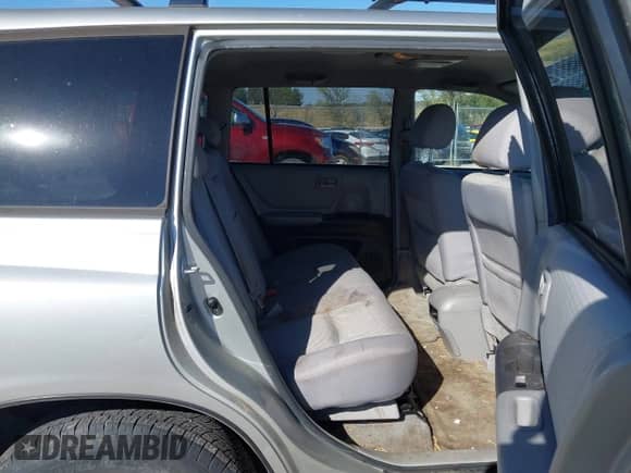 2007 Toyota Highlander с VIN JTEGD21A470161219, выставлен на аукционе IAAI как лот 43405822 с пробегом 149 359 миль миль и . История ставок и продаж доступна на DreamBid. Изображение 8.