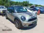 2009 MINI Hardtop S с VIN WMWMF73529TX40576, выставлен на аукционе IAAI как лот 42462085 с пробегом 77 936 миль миль и . История ставок и продаж доступна на DreamBid. Изображение 1.