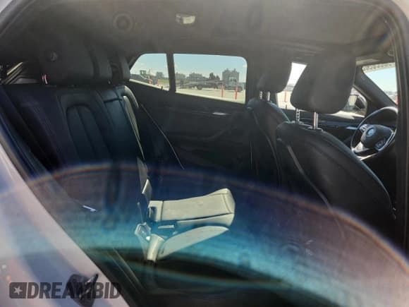 ✅ 2022 BMW X2 sDrive28i • VIN: WBXYH9C04N5U08946 • Lot: 90330905. Wystawiony na Copart z przebiegiem 82 429 mil. Bezpłatny archiwum sprzedaży aukcyjnych z USA i szczegółowy raport historii pojazdu na DreamBid. Zdjęcie 10.