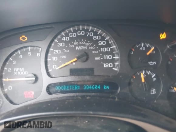 ✅ 2005 Chevrolet Suburban LT • VIN: 1GNFK16Z35J213484 • Lot: 42251630. Wystawiony na IAAI z przebiegiem 384 604 mil. Bezpłatny archiwum sprzedaży aukcyjnych z USA i szczegółowy raport historii pojazdu na DreamBid. Zdjęcie 7.