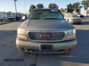 ✅ 2001 GMC Yukon Denali • VIN: 1GKEK63U91J287940 • Lot: 71655265. Listed on Copart with 198,989 mi. Free auction sales archive from the USA and detailed vehicle history report at DreamBid. Image 5.