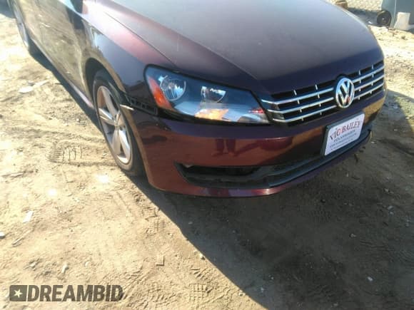 ✅ 2012 Volkswagen Passat SE • VIN: 1VWBN7A35CC102521 • Lot: 43363673. Wystawiony na IAAI z przebiegiem 148 183 mil. Bezpłatny archiwum sprzedaży aukcyjnych z USA i szczegółowy raport historii pojazdu na DreamBid. Zdjęcie 6.