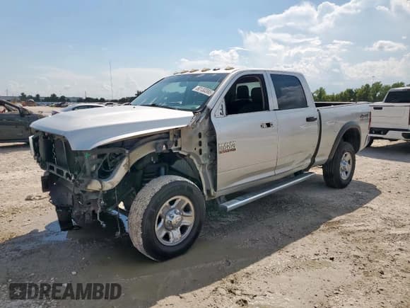✅ 2018 Ram 2500 Tradesman • VIN: 3C6UR5CJ7JG166108 • Lot: 80130395. Listed on Copart with 145,192 mi. Free auction sales archive from the USA and detailed vehicle history report at DreamBid. Image 1.