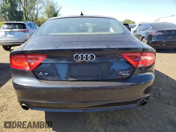 ✅ 2013 Audi A7 Premium Plus • VIN: WAUYGAFC5DN044619 • Lot: 84455535. Listed on Copart with 121,881 mi. Free auction sales archive from the USA and detailed vehicle history report at DreamBid. Image 6.