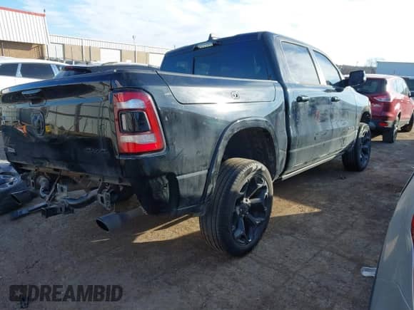 2023 Ram 1500 Limited с VIN 1C6SRFHMXPN504441, выставлен на аукционе IAAI как лот 41384101 с пробегом 21 601 миль миль и . История ставок и продаж доступна на DreamBid. Изображение 4.