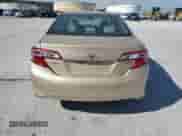 2012 Toyota Camry L z VIN 4T4BF1FK4CR245338, wystawiony jako Copart lot #89909825 z przebiegiem 204 171 mil mil oraz Czysty tytuł • Clean title. Historia ofert i sprzedaży dostępna na DreamBid. Obrazek 6.