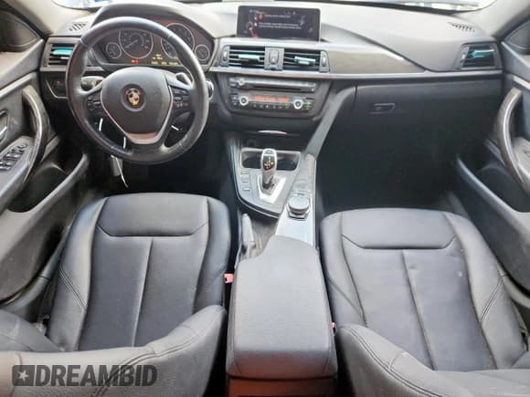 ✅ 2015 BMW 4 Series 428i • VIN: WBA4A9C54FGL85540 • Lot: 81071815. Listed on Copart with 123,655 mi. Free auction sales archive from the USA and detailed vehicle history report at DreamBid. Image 8.