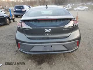 ✅ 2020 Hyundai Ioniq SEL • VIN: KMHC85LCXLU234308 • Lot: 79445704. Wystawiony na Copart z przebiegiem 39 955 mil. Bezpłatny archiwum sprzedaży aukcyjnych z USA i szczegółowy raport historii pojazdu na DreamBid. Zdjęcie 6.