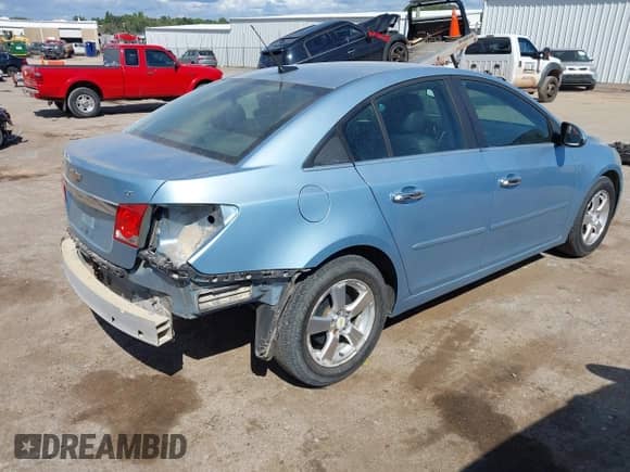 2011 Chevrolet Cruze 2LT с VIN 1G1PG5S99B7135953, выставлен на аукционе IAAI как лот 43295125 с пробегом 204 372 миль миль и . История ставок и продаж доступна на DreamBid. Изображение 4.