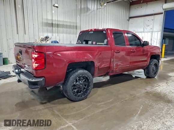 ✅ 2015 Chevrolet Silverado 1500 LT • VIN: 1GCVKREC0FZ354497 • Lot: 94512045. Wystawiony na Copart z przebiegiem 126 818 mil. Bezpłatny archiwum sprzedaży aukcyjnych z USA i szczegółowy raport historii pojazdu na DreamBid. Zdjęcie 3.