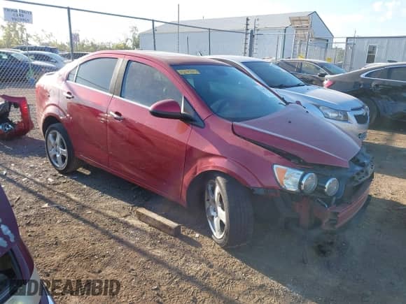 2013 Chevrolet Sonic LTZ с VIN 1G1JE5SB6D4224964, выставлен на аукционе IAAI как лот 43118732 с пробегом 130 961 миль миль и . История ставок и продаж доступна на DreamBid. Изображение 1.