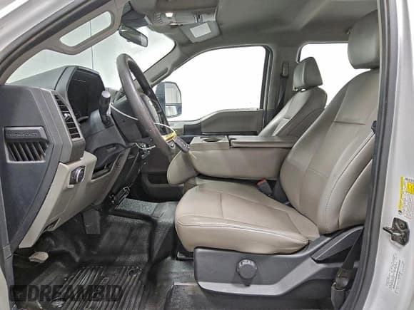 ✅ 2022 Ford F-250 XL • VIN: 1FT7W2B65NED06664 • Lot: 94340925. Listed on Copart with 85,268 mi. Free auction sales archive from the USA and detailed vehicle history report at DreamBid. Image 7.