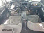 ✅ 2000 Chevrolet S-10 LS • VIN: 1GCDT19WXY8252163 • Лот: 41405495. Опубликован ранее на Copart с пробегом Не указан. Бесплатный доступ к архиву аукционных продаж из США и подробный отчёт об истории автомобиля на DreamBid. Изображение 8.