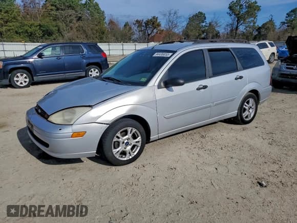 ✅ 2001 Ford Focus SE • VIN: 1FAHP36331W298095 • Lot: 94436855. Listed on Copart with 176,068 mi. Free auction sales archive from the USA and detailed vehicle history report at DreamBid. Image 1.