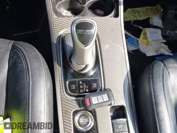 2019 Mitsubishi Outlander SEL с VIN JA4J24A57KZ049706, выставлен на аукционе IAAI как лот 41500699 с пробегом 160 280 миль миль и . История ставок и продаж доступна на DreamBid. Изображение 11.