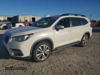 ✅ 2019 Subaru Ascent Premium • VIN: 4S4WMAHD9K3477051 • Lot: 90340065. Wystawiony na Copart z przebiegiem 22 806 mil. Bezpłatny archiwum sprzedaży aukcyjnych z USA i szczegółowy raport historii pojazdu na DreamBid. Zdjęcie 1.