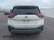 ✅ 2021 Nissan Rogue SV • VIN: JN8AT3BA1MW011485 • Lot: 43232635. Wystawiony na IAAI z przebiegiem 86 517 mil. Bezpłatny archiwum sprzedaży aukcyjnych z USA i szczegółowy raport historii pojazdu na DreamBid. Zdjęcie 17.
