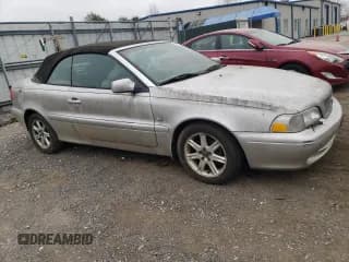 ✅ 2001 Volvo C70 • VIN: YV1NC56DX1J022713 • Лот: 49164995. Опубликован ранее на Copart с пробегом 93 461 миль. Бесплатный доступ к архиву аукционных продаж из США и подробный отчёт об истории автомобиля на DreamBid. Изображение 4.