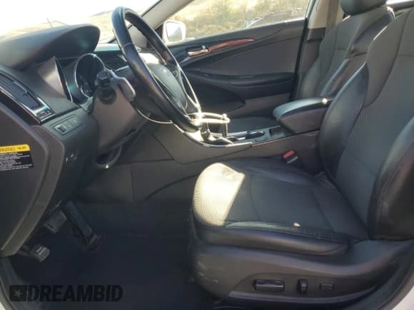 ✅ 2014 Hyundai Sonata SE • VIN: 5NPEC4AC0EH857233 • Лот: 86837375. Опубликован ранее на Copart с пробегом 149 664 миль. Бесплатный доступ к архиву аукционных продаж из США и подробный отчёт об истории автомобиля на DreamBid. Изображение 7.