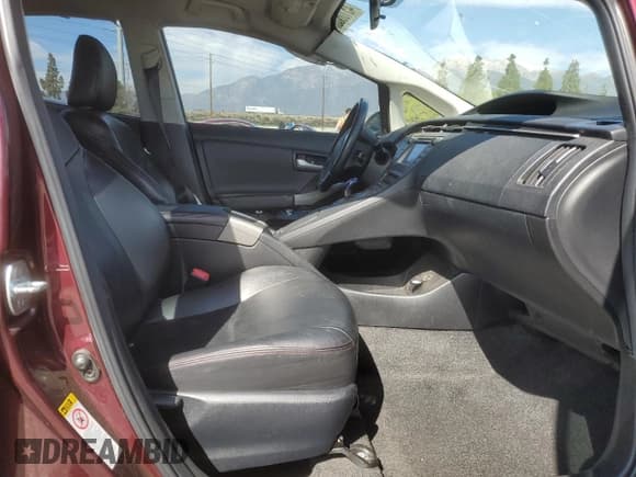 ✅ 2013 Toyota Prius One • VIN: JTDKN3DU5D5609828 • Lot: 45106065. Listed on Copart with 175,056 mi. Free auction sales archive from the USA and detailed vehicle history report at DreamBid. Image 7.