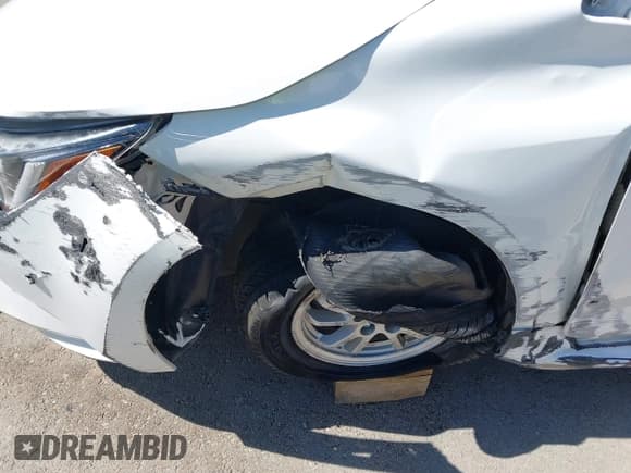 ✅ 2022 Toyota Corolla Hybrid LE • VIN: JTDEAMDEXN3003123 • Lot: 42803708. Listed on IAAI with 82,115 mi. Free auction sales archive from the USA and detailed vehicle history report at DreamBid. Image 6.