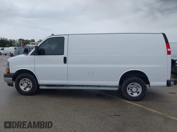 ✅ 2021 Chevrolet Express Cargo • VIN: 1GCWGAFP2M1204749 • Лот: 42672844. Опубликован ранее на IAAI с пробегом 57 795 миль. Бесплатный доступ к архиву аукционных продаж из США и подробный отчёт об истории автомобиля на DreamBid. Изображение 14.