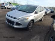 ✅ 2013 Ford Escape SEL • VIN: 1FMCU9HX0DUA78893 • Lot: 43870119. Wystawiony na IAAI z przebiegiem 110 347 mil. Bezpłatny archiwum sprzedaży aukcyjnych z USA i szczegółowy raport historii pojazdu na DreamBid. Zdjęcie 2.