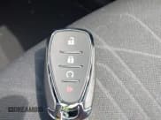 ✅ 2020 Chevrolet Trax LT • VIN: KL7CJPSB1LB344850 • Lot: 42904445. Wystawiony na IAAI z przebiegiem 14 489 mil. Bezpłatny archiwum sprzedaży aukcyjnych z USA i szczegółowy raport historii pojazdu na DreamBid. Zdjęcie 11.